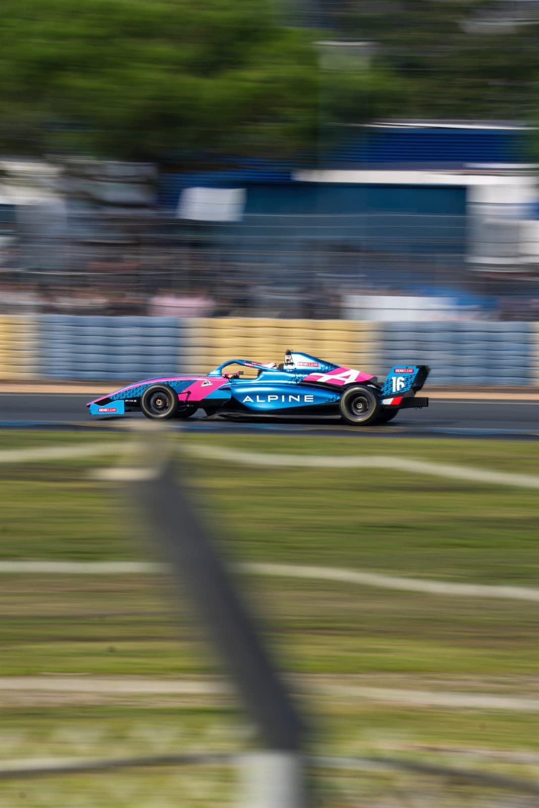Grand Prix Explorer 3 7